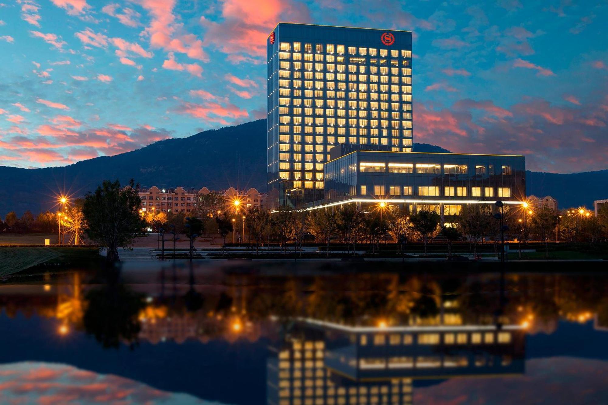 Sheraton Qingdao Licang Hotel Exterior foto